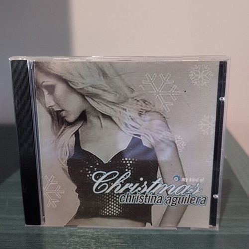 Christina Aguilera Christmas CD like new