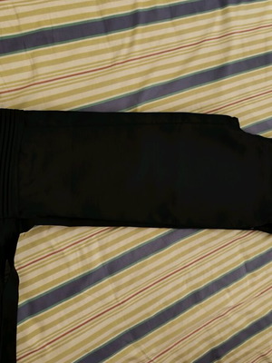 Capri pants black like new, size S
