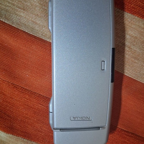 Nokia 9300 Communicator retro business phone
