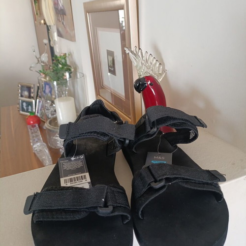 Marks & Spencer men's hiking sandals new, size 42 black