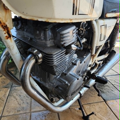 Yamaha XS250 motorcycle used for spare parts 1977-1981