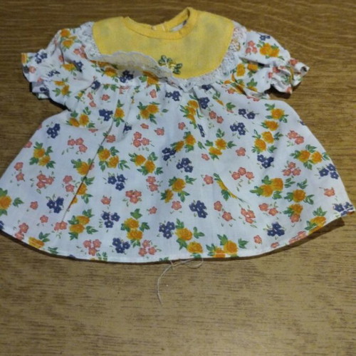 Doll dresses used, pack of 3 for large dolls