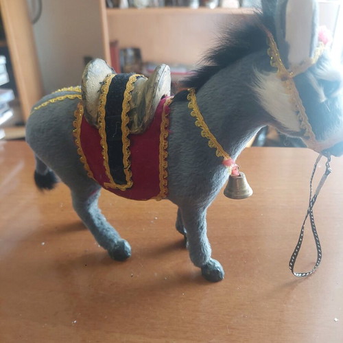 Table decorative donkeys like new