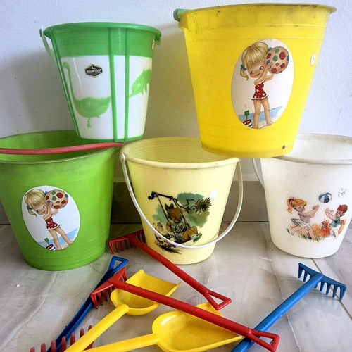 Greek Moumplast and Grecostyl buckets used, set of 19 pieces