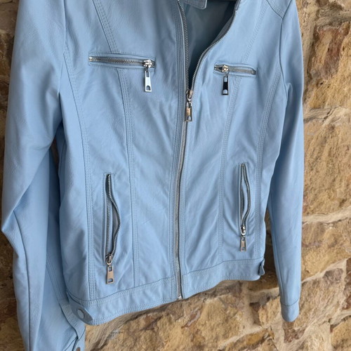 Leather jacket turquoise like new, size Large