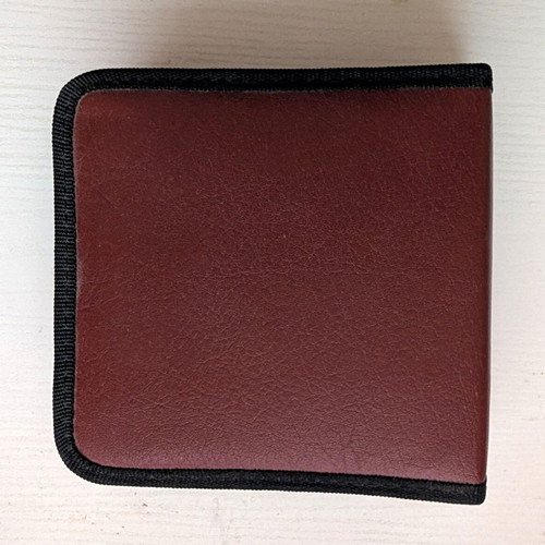 Leather CD/DVD case for 40 discs like new