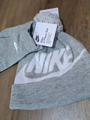 Nike hat and gloves set new, grey