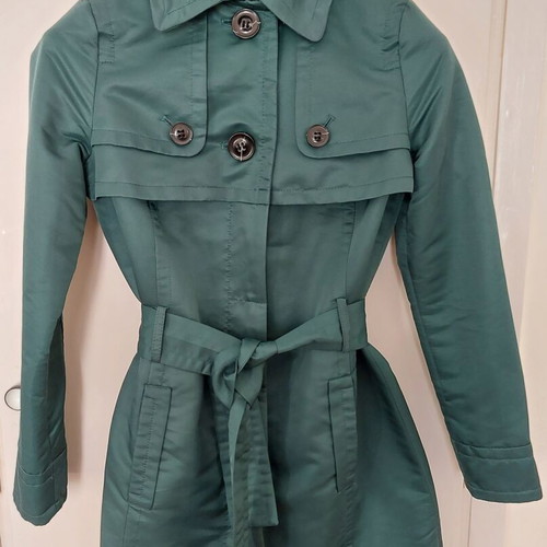 Mango trench coat green small like new