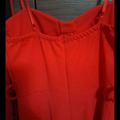 One-piece jumpsuit like new, red with belt, size L