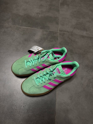 adidas gazelle silver green womens Adidas Gazelle Bold Pulse 'Mint Pink'  The Attic