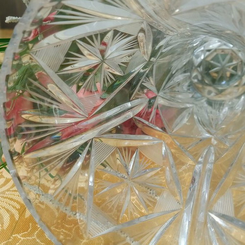 Crystal round vase new
