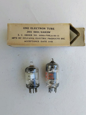 Λυχνίες 6AKS καινούργιες, σετ δύο τεμαχίων