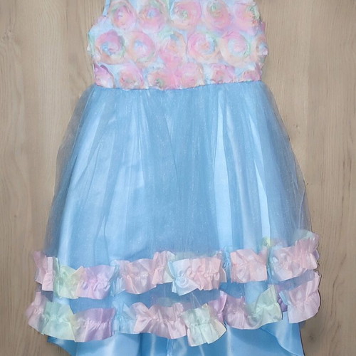Official dress 6-7 years like new, multicolored turquoise