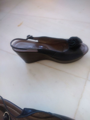 Boxer black platform sandals like new, size 38