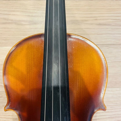 Violin Gewa Allegro 4/4 with case and carbon fiber bow like new