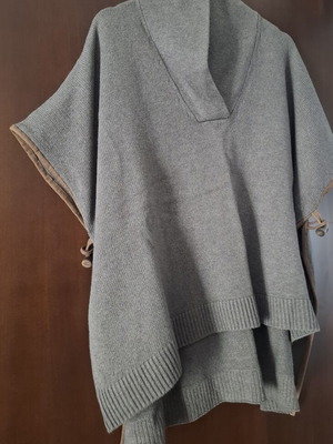 Massimo Dutti poncho size S wool cashmere blend like new, grey with brown details