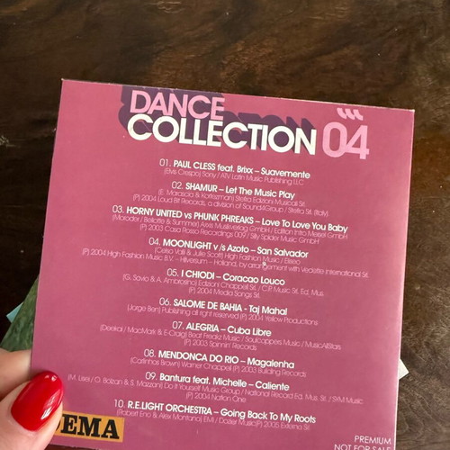 Collectible 10 CD music collection like new - Summer & Dance Collections