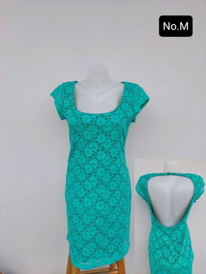 Turquoise dress with open back, like new, size M