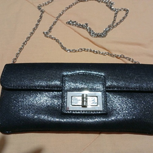 Makgio envelope bag like new