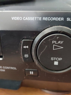 Sony SLV-SE100 VHS player used, for repair or spare parts