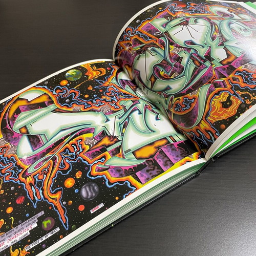 KACAO77 Universes, Rise of the machine book like new