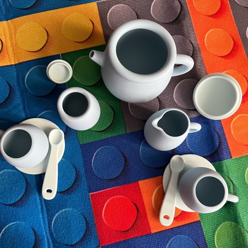Blue silicone tea and coffee set without BPA with containers and spoons
