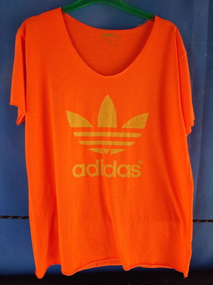 Unisex T-shirt Adidas used, size M, orange color