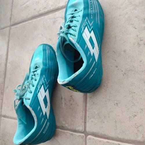 Lotto Superleggera football shoes size 37, turquoise