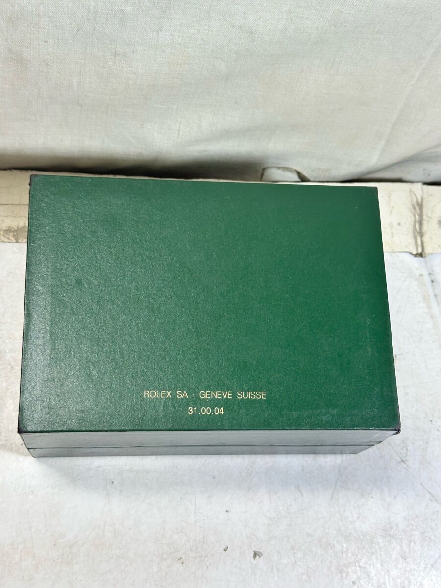 Authentic Rolex Green Watch Box Model… - € 100,00 - Vendora.cy