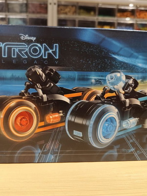 Lego Set Tron Legacy Lightcycle new, item no 21314-1