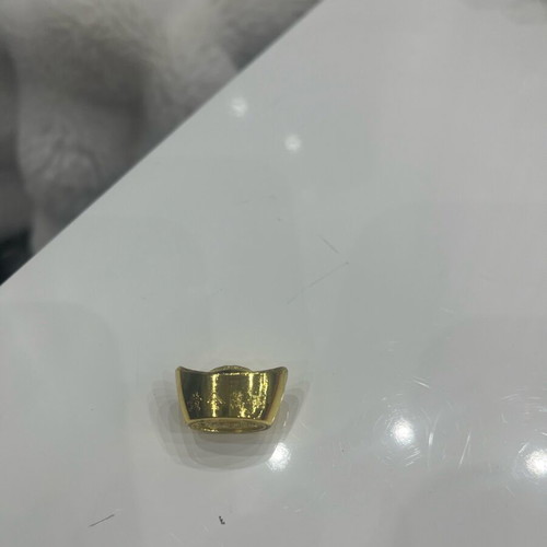 Chinese ship-shaped charm like new, wealth amulet