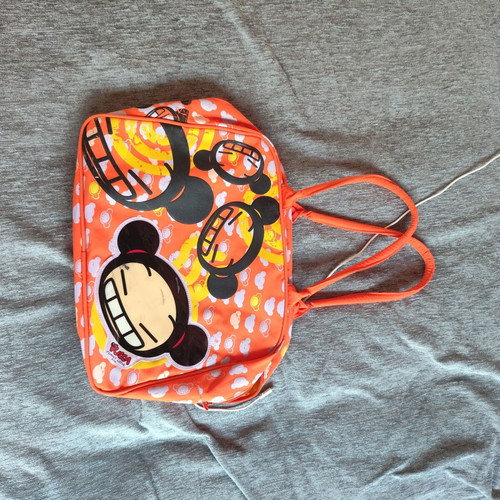 Pucca large shoulder bag like new with inner pocket orange
