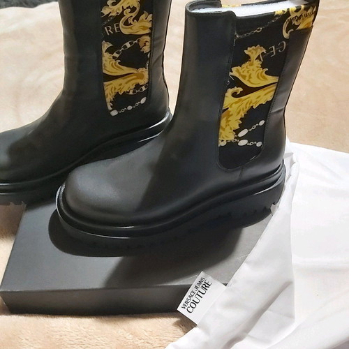 Versace Jeans Couture boots size 39 new, black, oversized