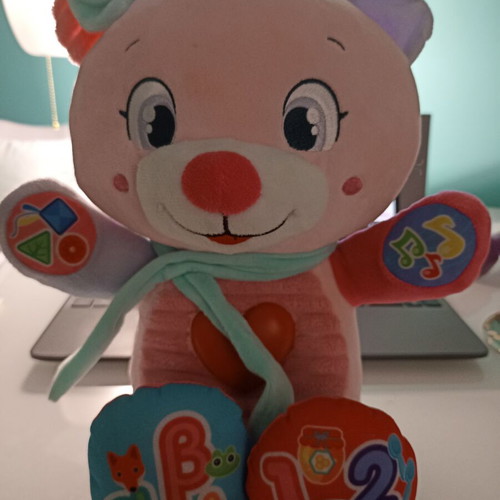 Nena Educational Teddy Bear like new by Clementoni with music and phrases