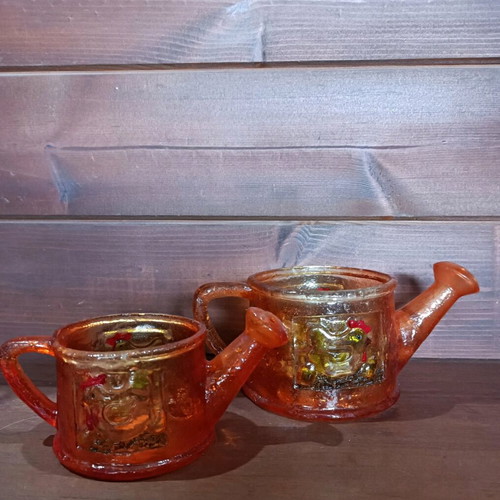 Vintage acrylic watering can set with chicken figure new