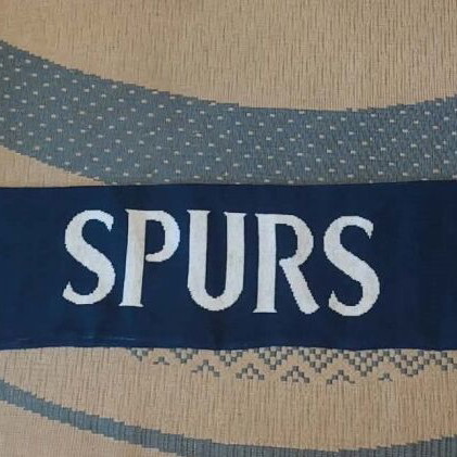 Tottenham Hot Spurs scarf new, authentic