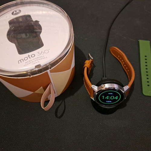 Motorola Moto 360 2nd Gen 46mm smartwatch like new