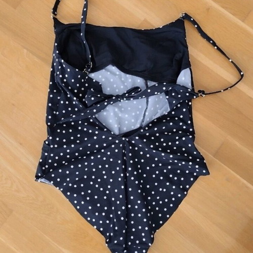 Yamamay one-piece swimsuit like new, adjustable straps, polka dot