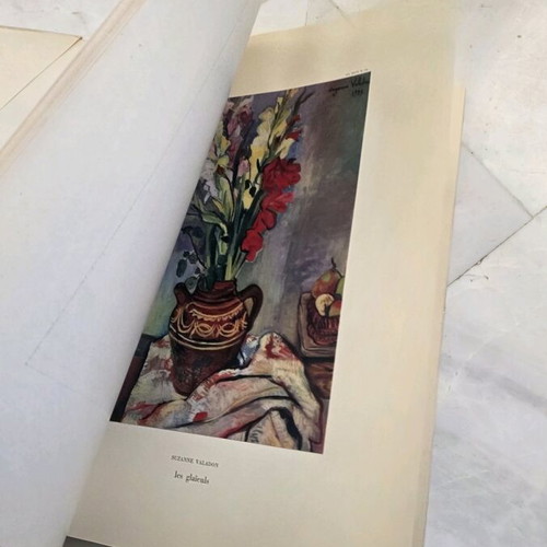 Fleurs et Fruits collectible art poster album used