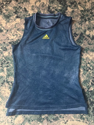 Adidas tank top blue size S like new