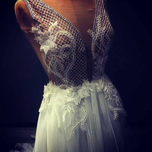 Stili Deligianni wedding dress small like new, white and beige