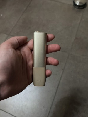 IQOS Iluma One used, Pebble Beige without charger cable
