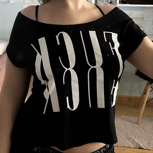 Black T-shirt A-Style new, elastic off shoulder