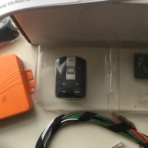 IQ Talk1 Bluetooth car kit handsfree new