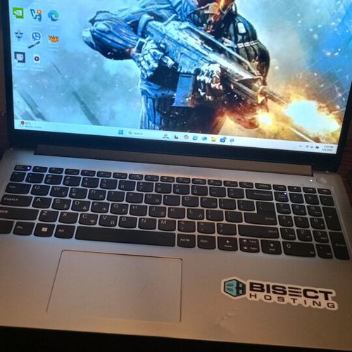 Lenovo laptop used with Ryzen 5, 8GB RAM, 512GB SSD, AMD graphics