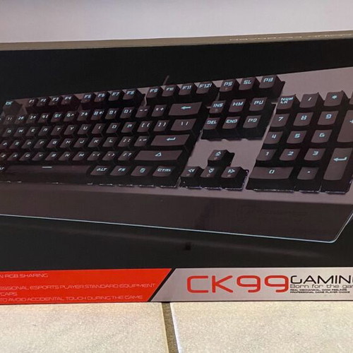 Motospeed Gaming mechanical keyboard like new with Red switches and RGB lighting