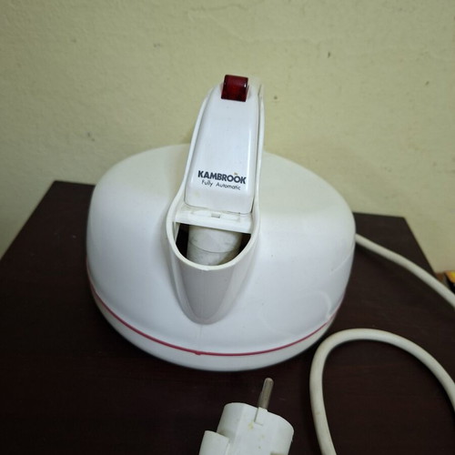 Kambrook KE10 vintage rice cooker used, white with red switch