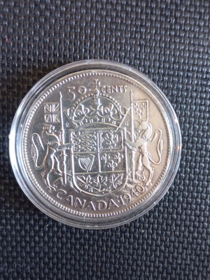 Canadian Silver 50 Cents Coin 1940 like new, 11.5 grams