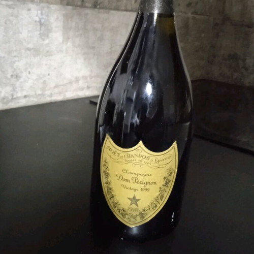 Dom Perignon Vintage 1999 new with champagne cooler