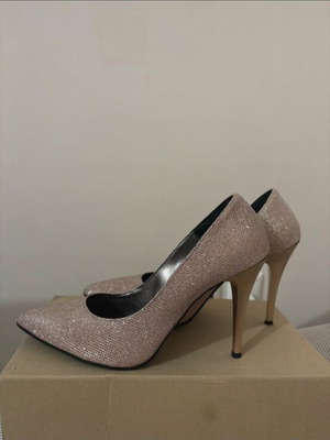 Sarigiannis pumps with rhinestones like new, beige, size 39